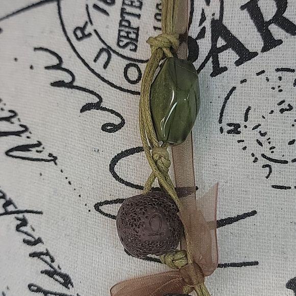 HIEROGLYPHIC TRIBAL NECKLACE - Picture 5 of 8